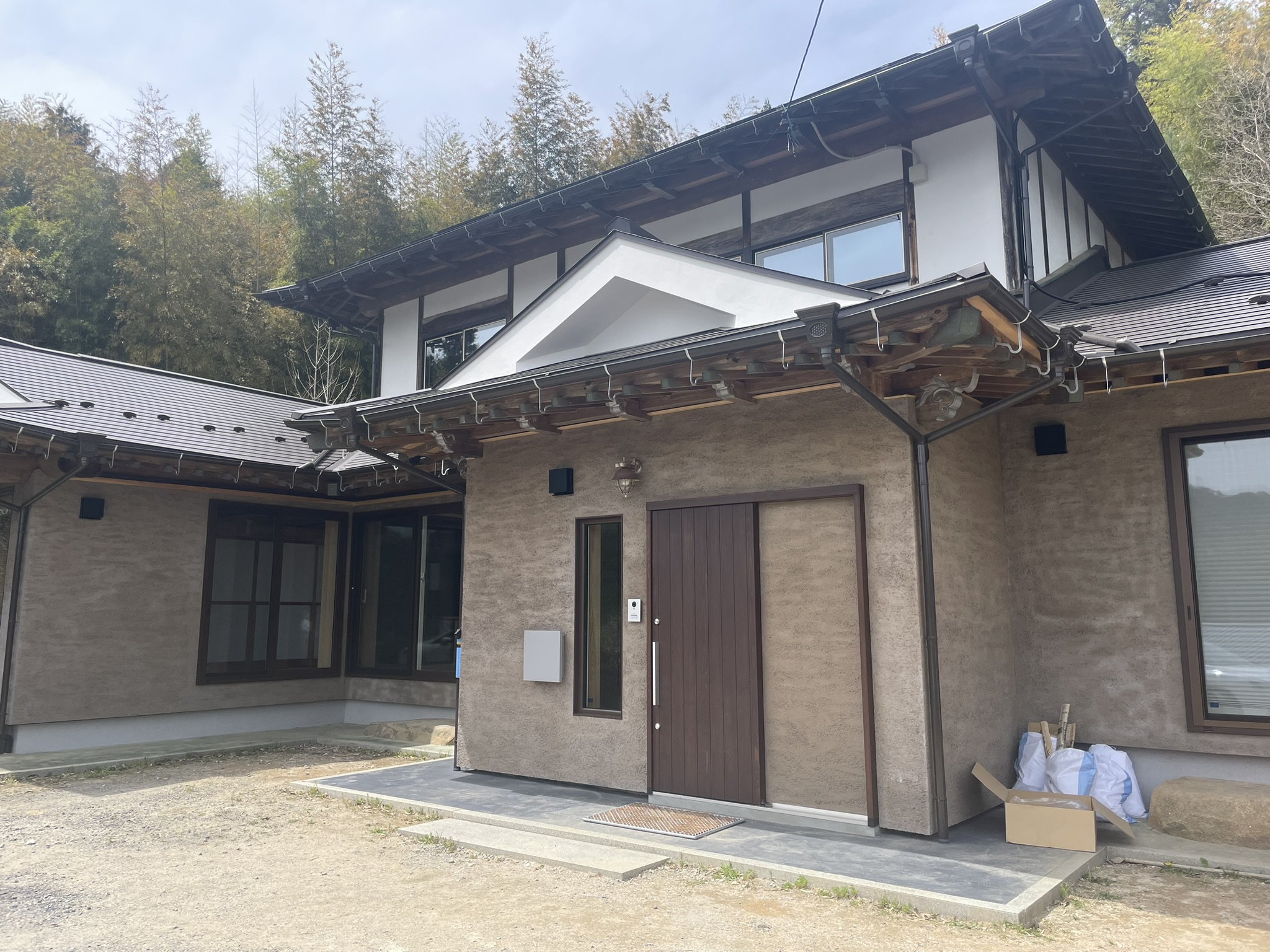【豊栄の家】⑮ 古民家の外観を、どう仕上げるか